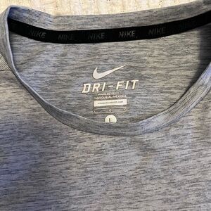 Mens Gray Nike Dri-Fit T-Shirt Large